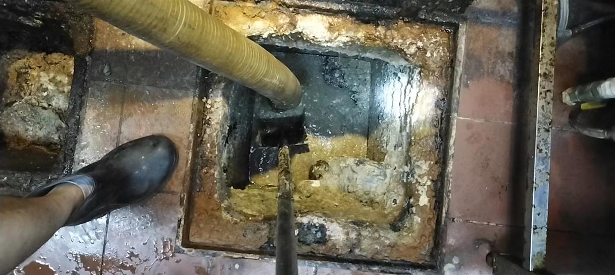 台州污水池清理一般都有毒气，怎么预防中毒呢？